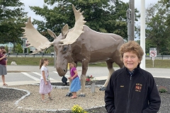 Jani conforming her moose identification skills Jani conforming her moose identification skills